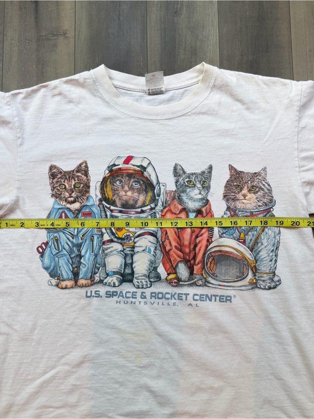 Vintage Y2K Prints Of Tails Kennedy Space Center Cat T-Shirt Size Medium AOP - Picture 6 of 7
